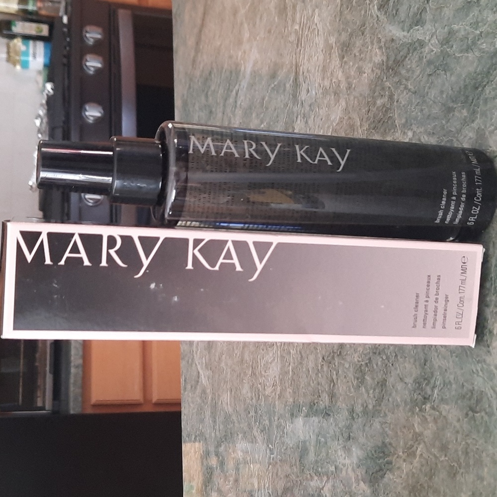Mary Kay brush cleaner nib